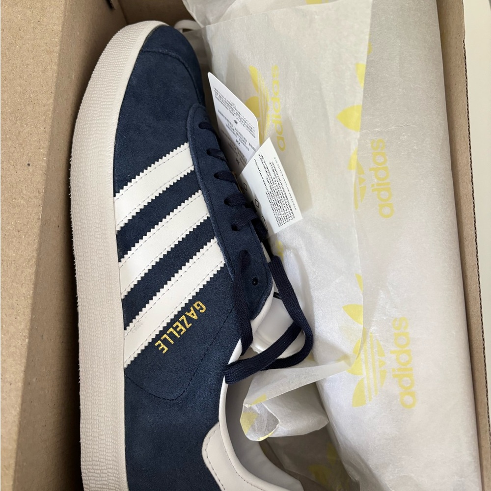 Adidas Gazelle Collegiate Navy & White brand new - Picture 4 of 6